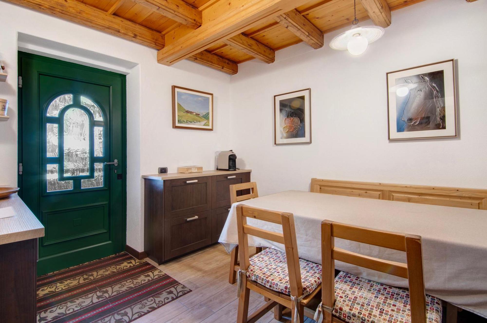 Ginepro Casa Vacanze Madesimo Exterior photo